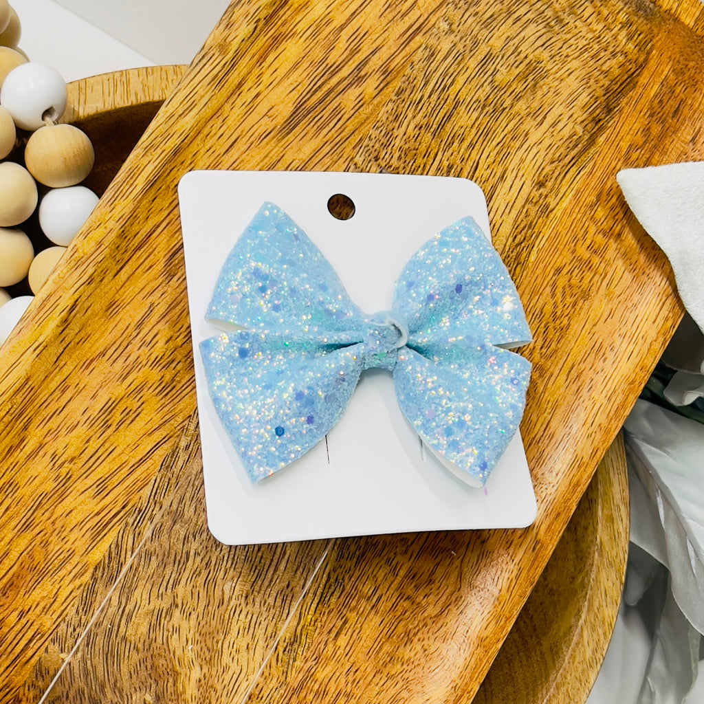 ✨ Flouncy 3.5” Glitter Bow ✨