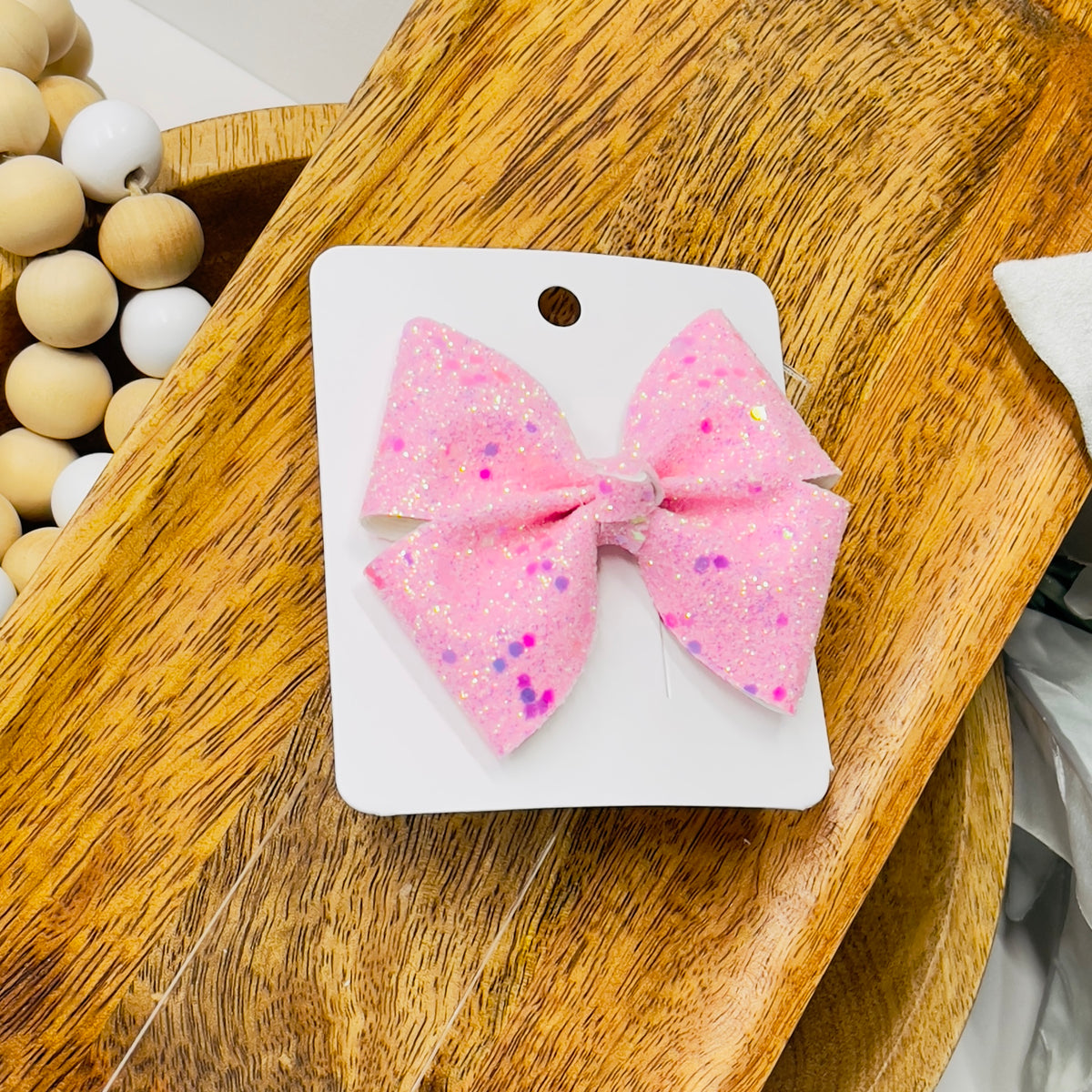 ✨ Flouncy 3.5” Glitter Bow ✨