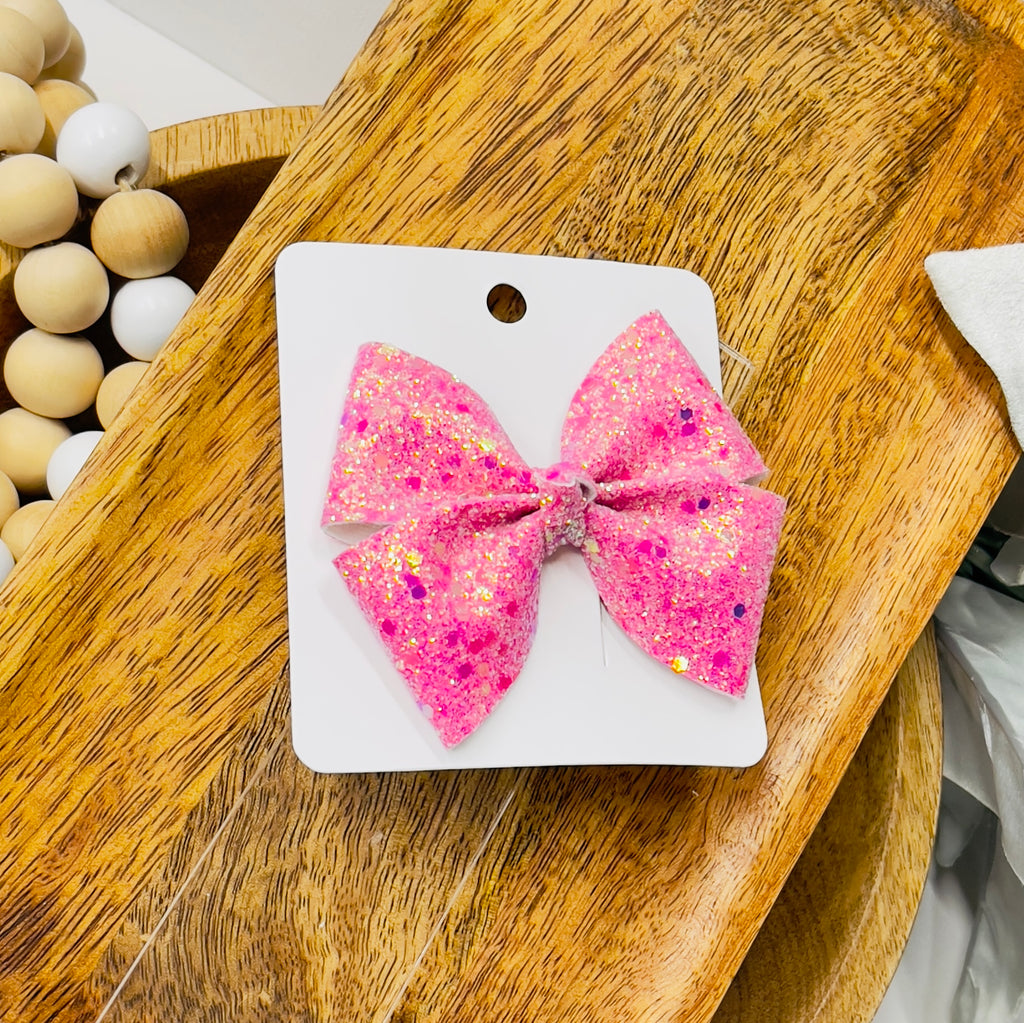 ✨ Flouncy 3.5” Glitter Bow ✨